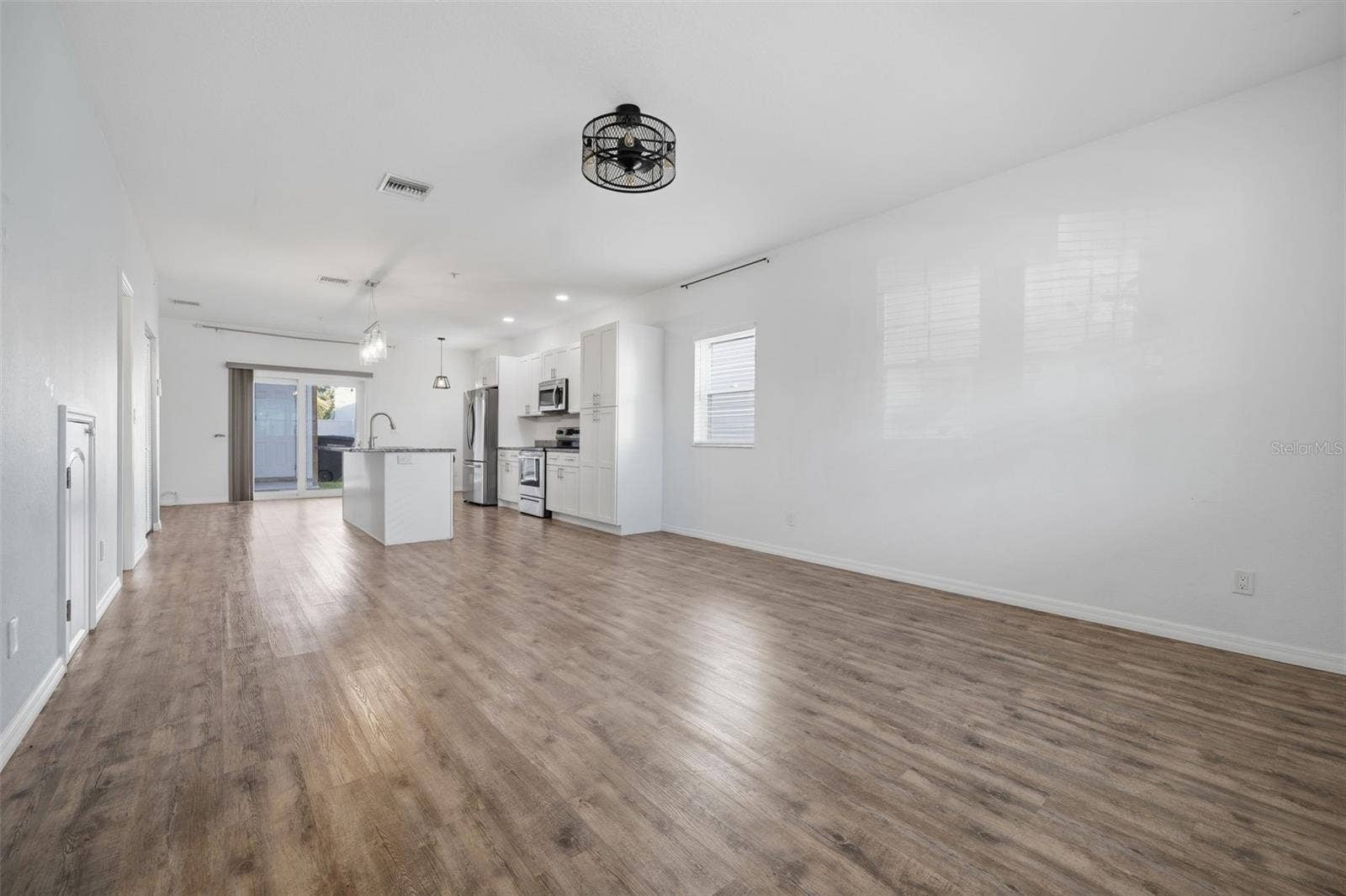 1264 PIERCE STREET, Clearwater, FL 33756 1264 PIERCE STREET, Clearwater, FL 33756