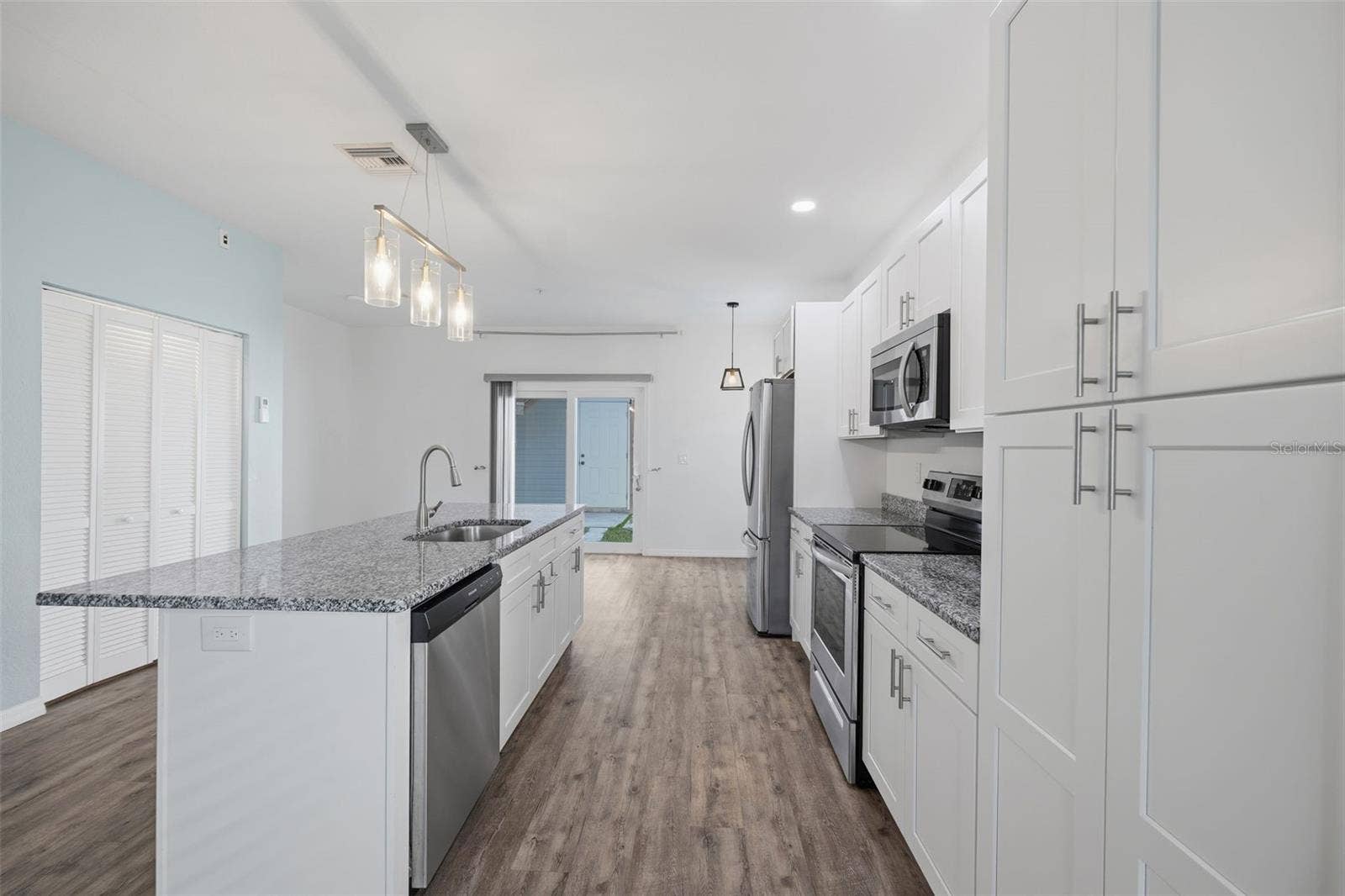 1264 PIERCE STREET, Clearwater, FL 33756 1264 PIERCE STREET, Clearwater, FL 33756