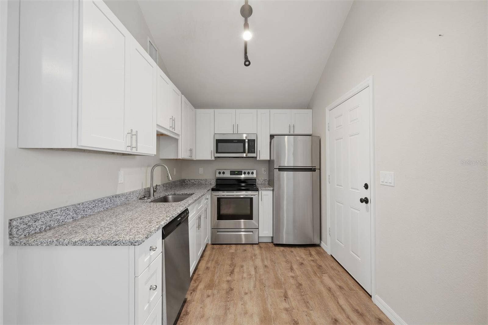 1264 PIERCE STREET, Clearwater, FL 33756 1264 PIERCE STREET, Clearwater, FL 33756