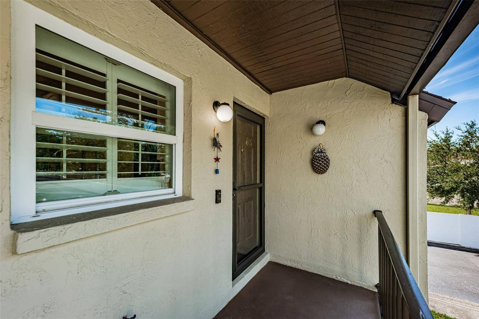 1100 E BAY DRIVE, #68, Largo, FL 33770