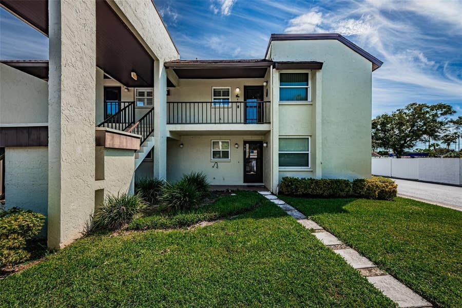Property photo for 1100 E BAY DRIVE, #68, Largo, FL