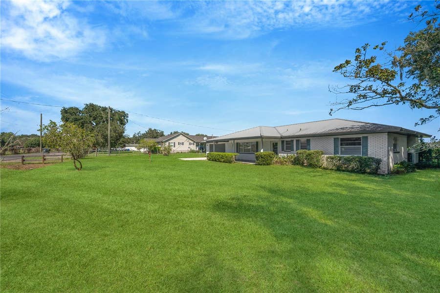 Property photo for 3220 BLOUNT ROAD, Dover, FL