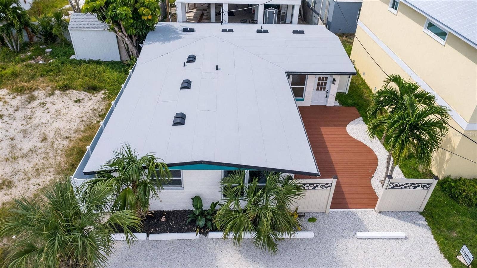 14906 N BAYSHORE DRIVE, Madeira Beach, FL 33708 14906 N BAYSHORE DRIVE, Madeira Beach, FL 33708