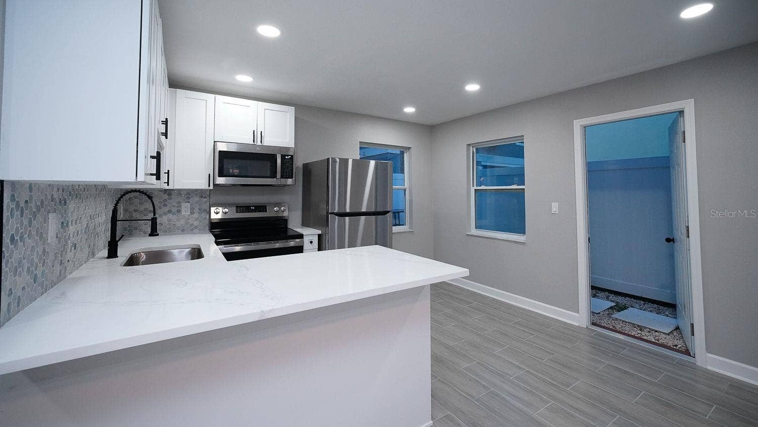 14906 N BAYSHORE DRIVE, Madeira Beach, FL 33708 14906 N BAYSHORE DRIVE, Madeira Beach, FL 33708