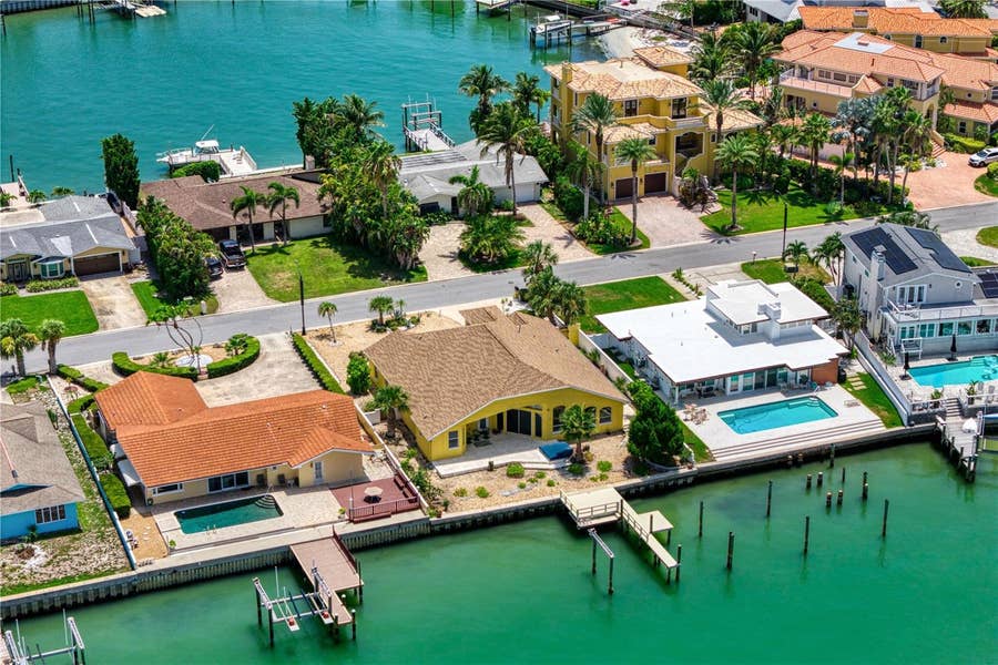 Property photo for 115 ALETA DRIVE, Belleair Beach, FL