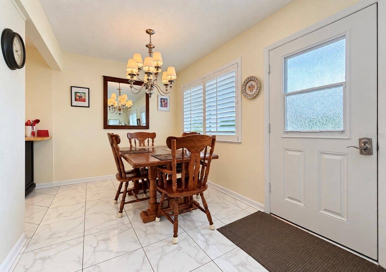 8075 112TH STREET, #302, Seminole, FL 33772 Dining room