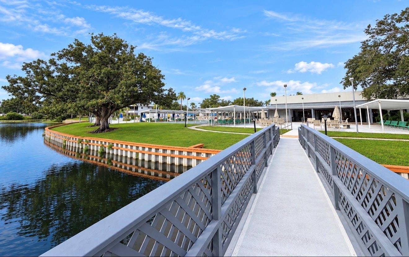 8075 112TH STREET, #302, Seminole, FL 33772 8075 112TH STREET, #302, Seminole, FL 33772