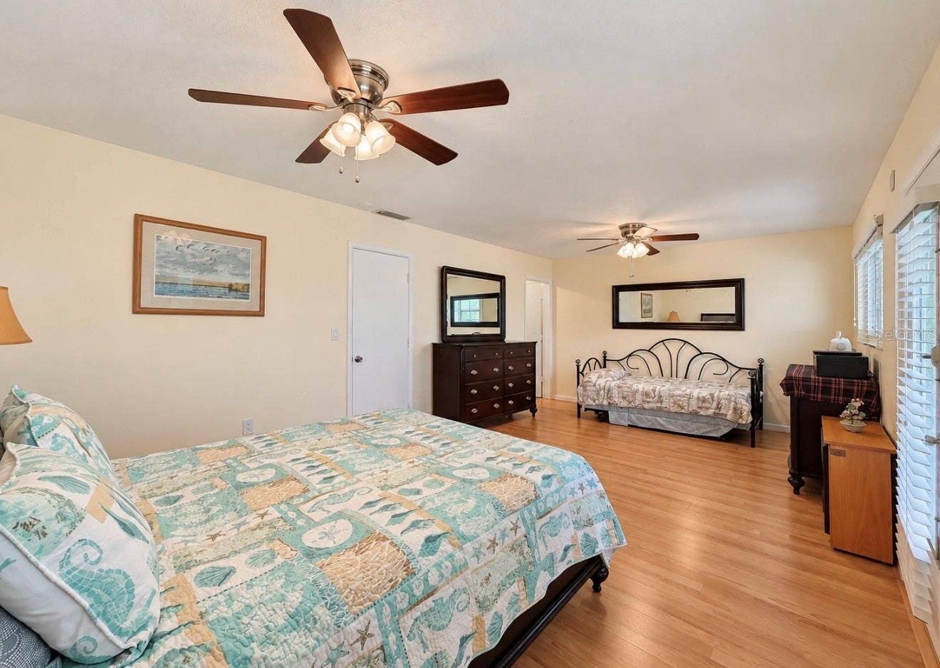 8075 112TH STREET, #302, Seminole, FL 33772 Primary bedroom