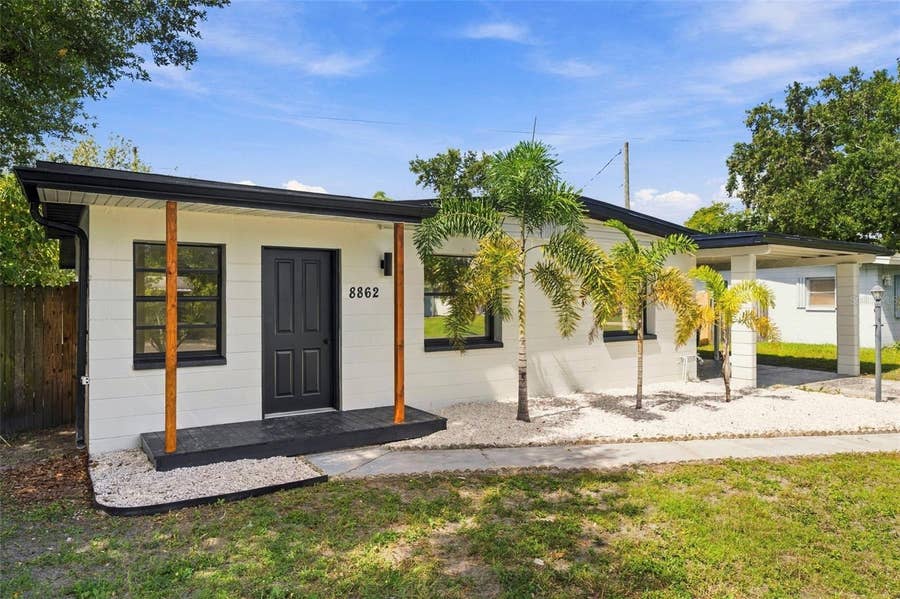 Property photo for 8862 ROBIN ROAD, Seminole, FL