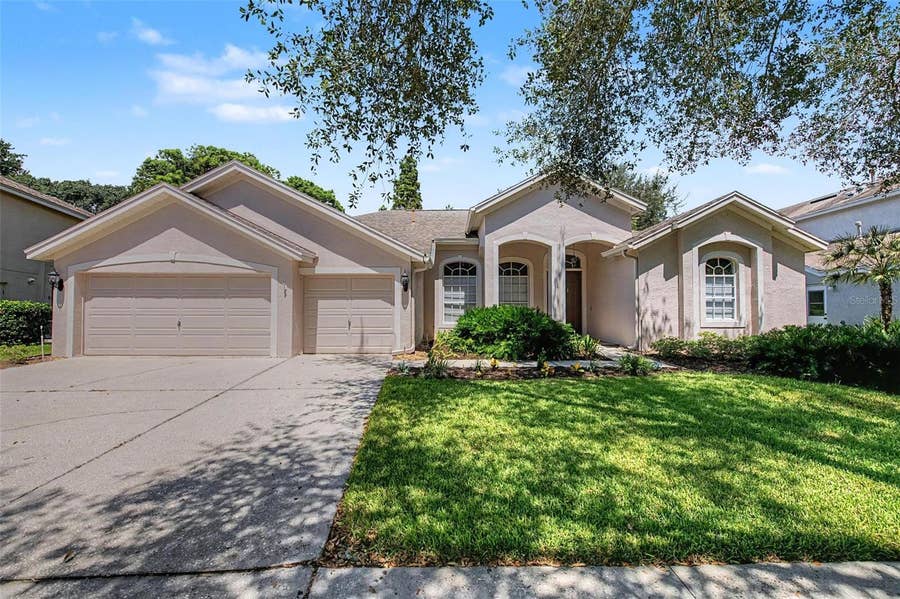 Property photo for 19205 AUTUMN WOODS AVENUE, Tampa, FL
