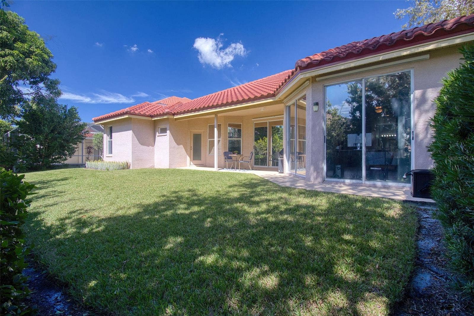 2219 ELIZABETH WAY, Dunedin, FL 34698