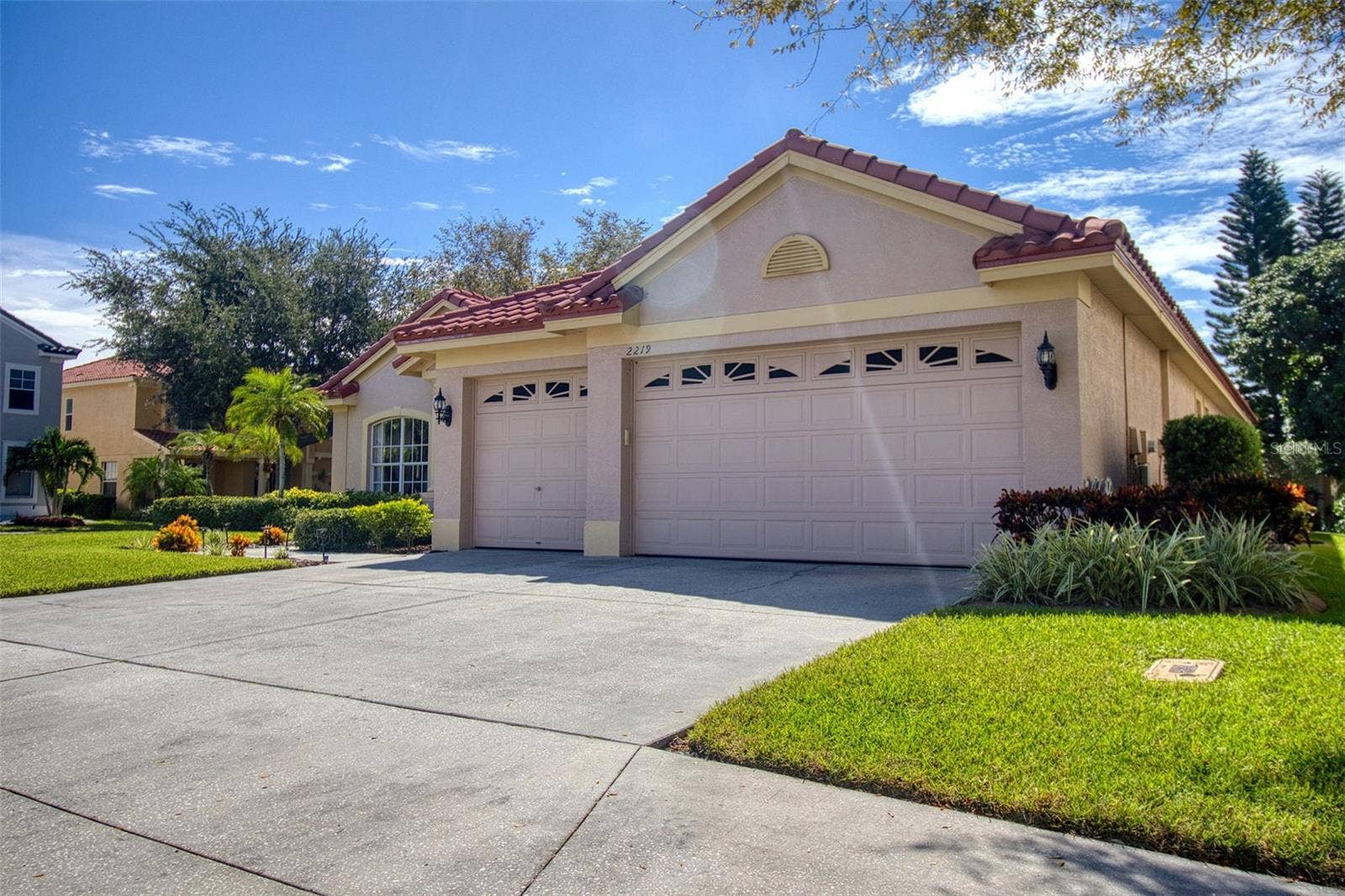2219 ELIZABETH WAY, Dunedin, FL 34698