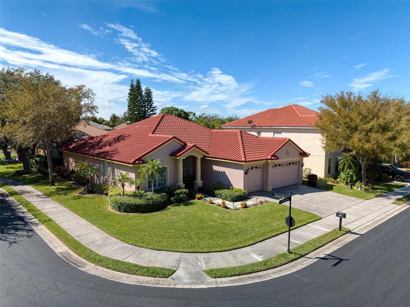 2219 ELIZABETH WAY, Dunedin, FL 34698
