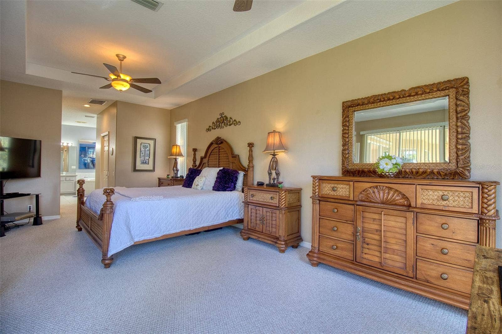2219 ELIZABETH WAY, Dunedin, FL 34698