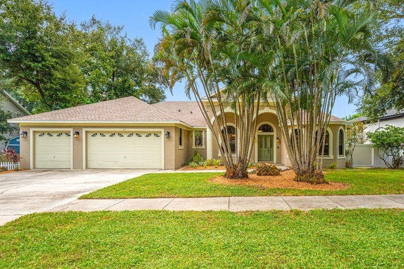 Property photo for 114 IRWIN ST E, Safety Harbor, FL