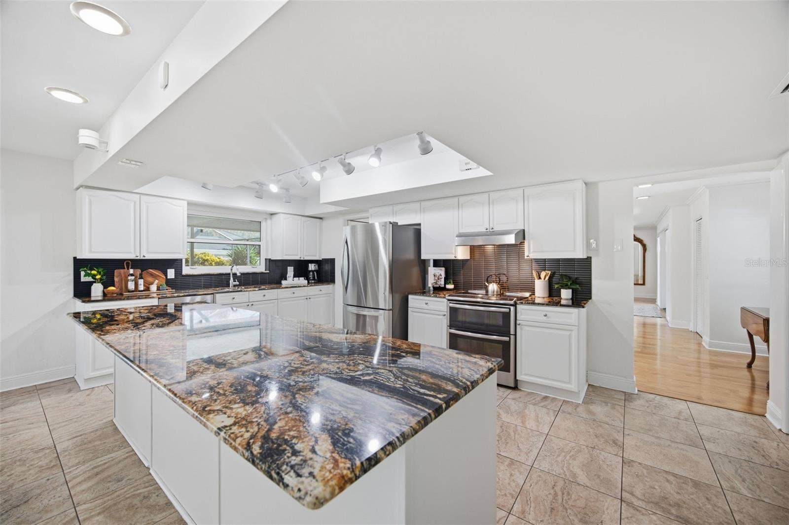 2308 SETON LANE, Largo, FL 33774 2308 SETON LANE, Largo, FL 33774