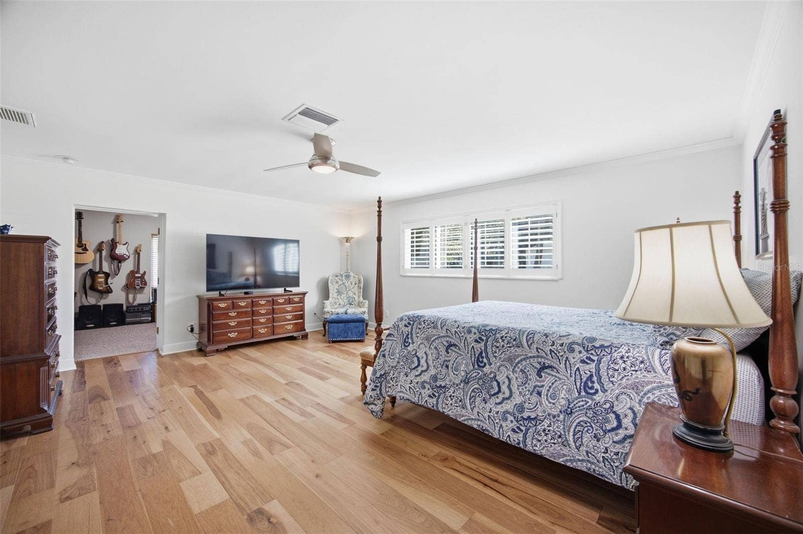 2308 SETON LANE, Largo, FL 33774 2308 SETON LANE, Largo, FL 33774