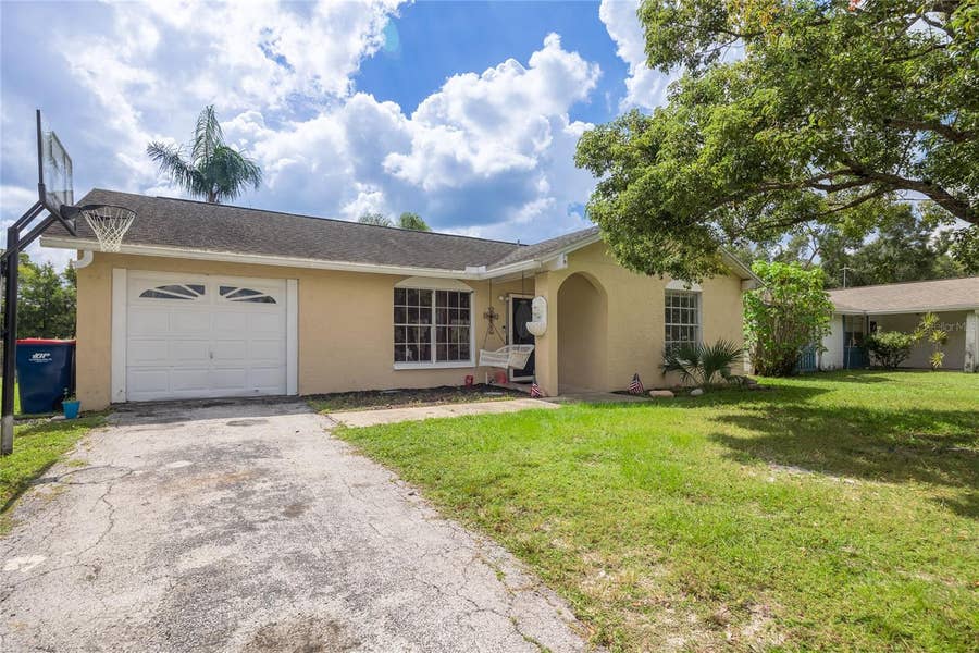 Property photo for 7250 FULLERTON COURT, New Port Richey, FL