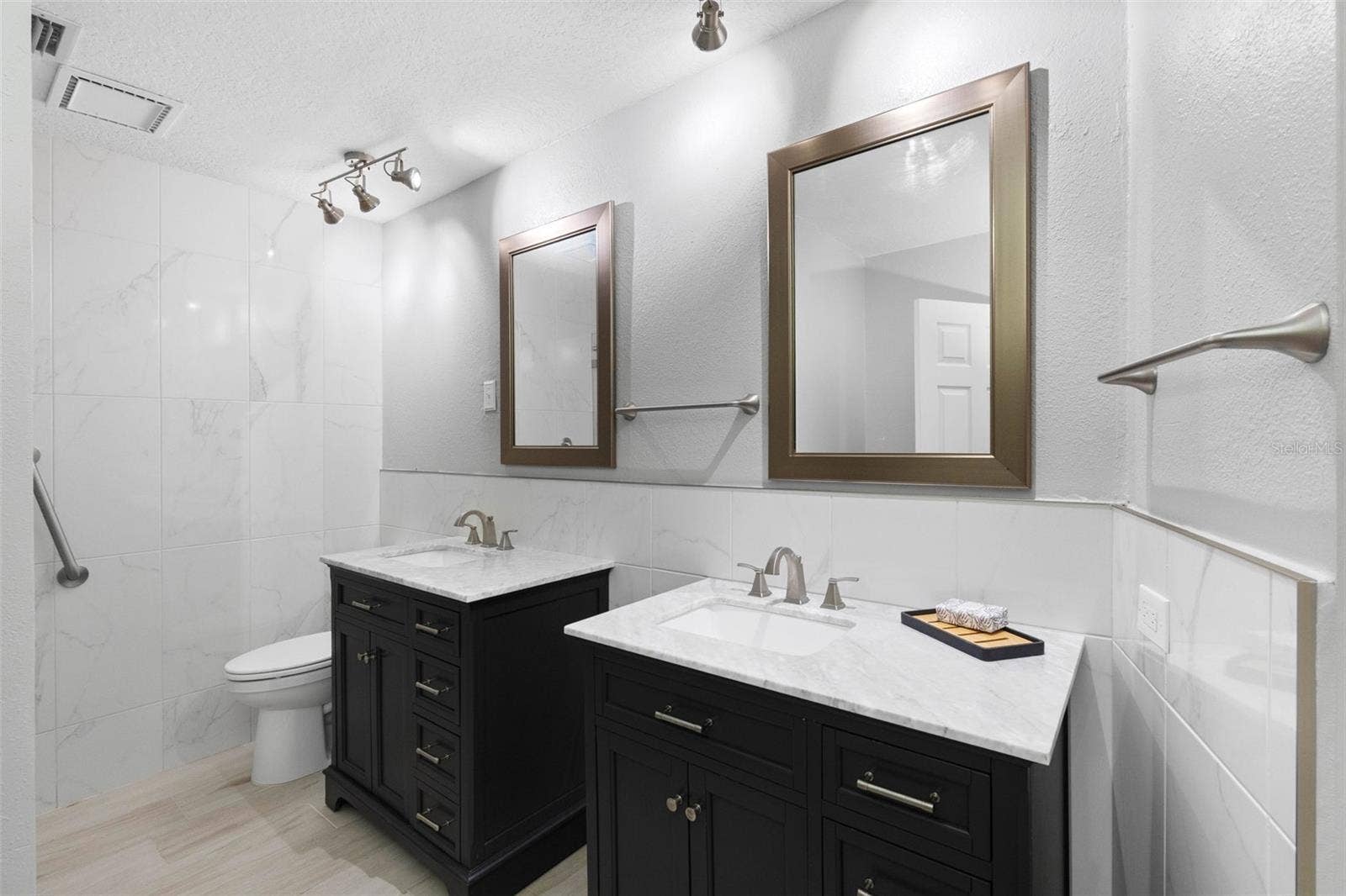 1681 MACDONNELL COURT, Palm Harbor, FL 34684 1681 MACDONNELL COURT, Palm Harbor, FL 34684