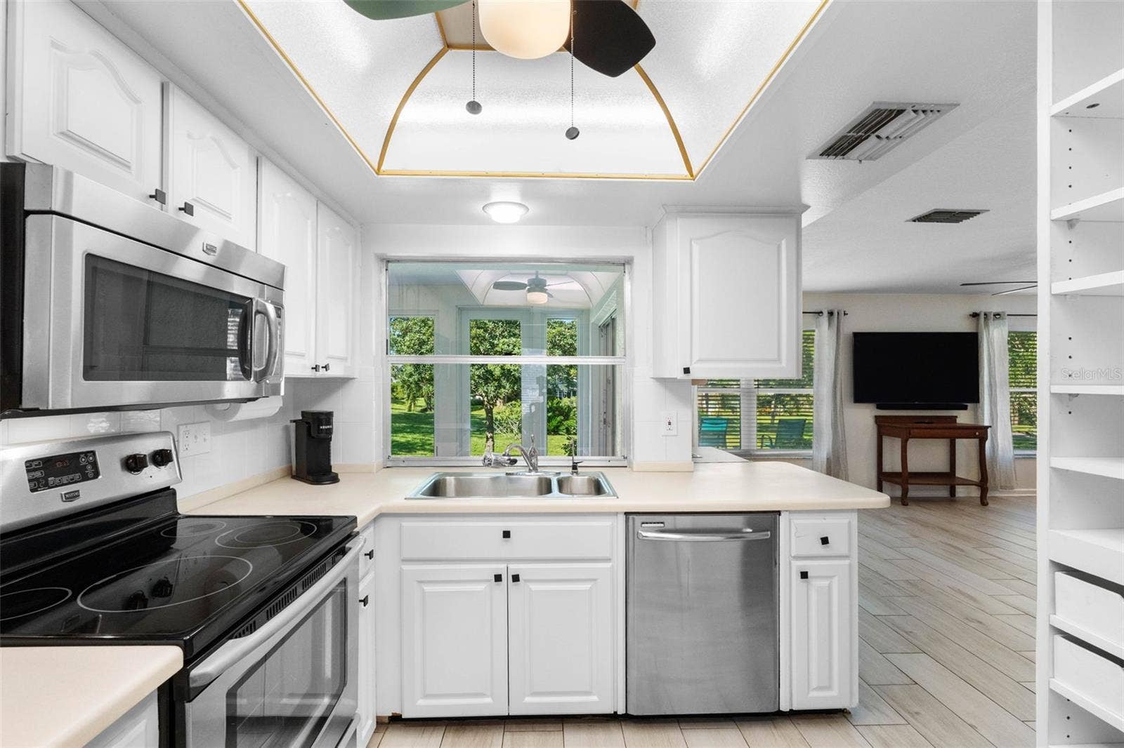 1681 MACDONNELL COURT, Palm Harbor, FL 34684 1681 MACDONNELL COURT, Palm Harbor, FL 34684