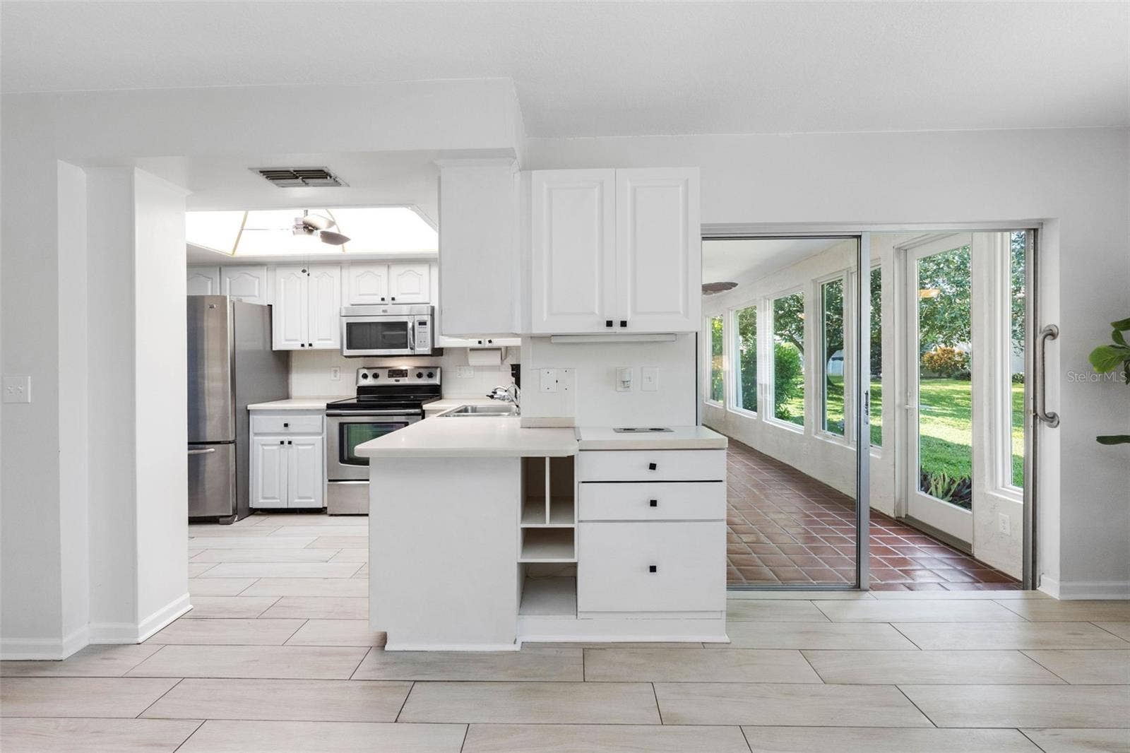 1681 MACDONNELL COURT, Palm Harbor, FL 34684 1681 MACDONNELL COURT, Palm Harbor, FL 34684