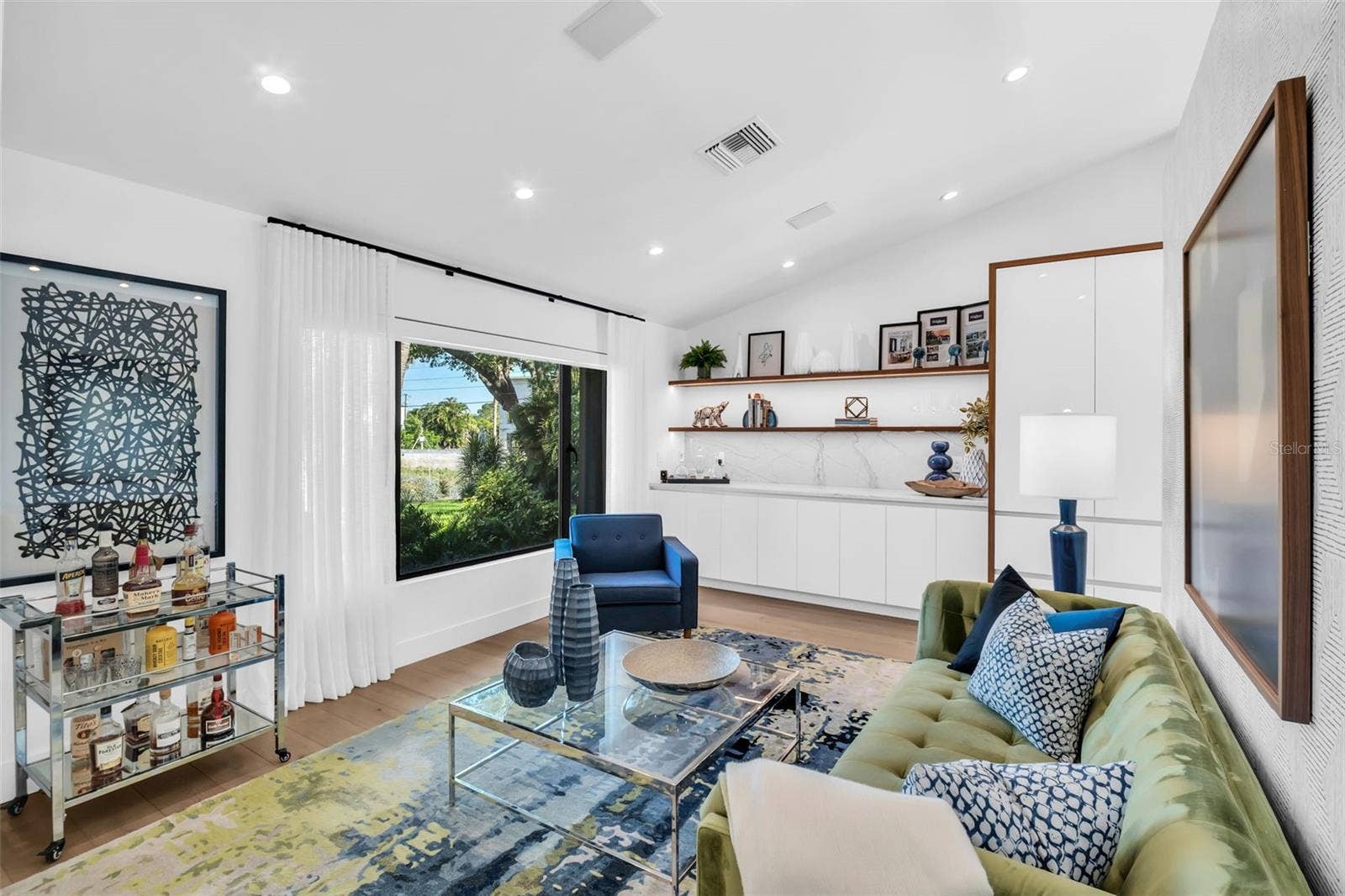 531 RAFAEL BOULEVARD NE, St Petersburg, FL 33704 531 RAFAEL BOULEVARD NE, St Petersburg, FL 33704