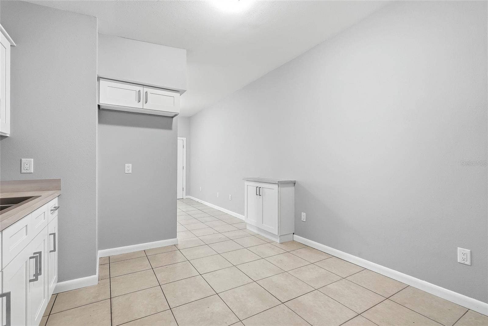 1408 E 140TH AVENUE, Tampa, FL 33613 1408 E 140TH AVENUE, Tampa, FL 33613