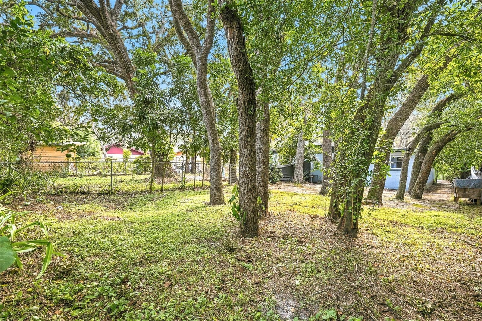 1408 E 140TH AVENUE, Tampa, FL 33613 1408 E 140TH AVENUE, Tampa, FL 33613