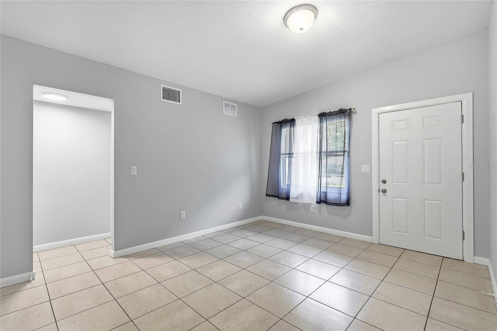 1408 E 140TH AVENUE, Tampa, FL 33613 1408 E 140TH AVENUE, Tampa, FL 33613