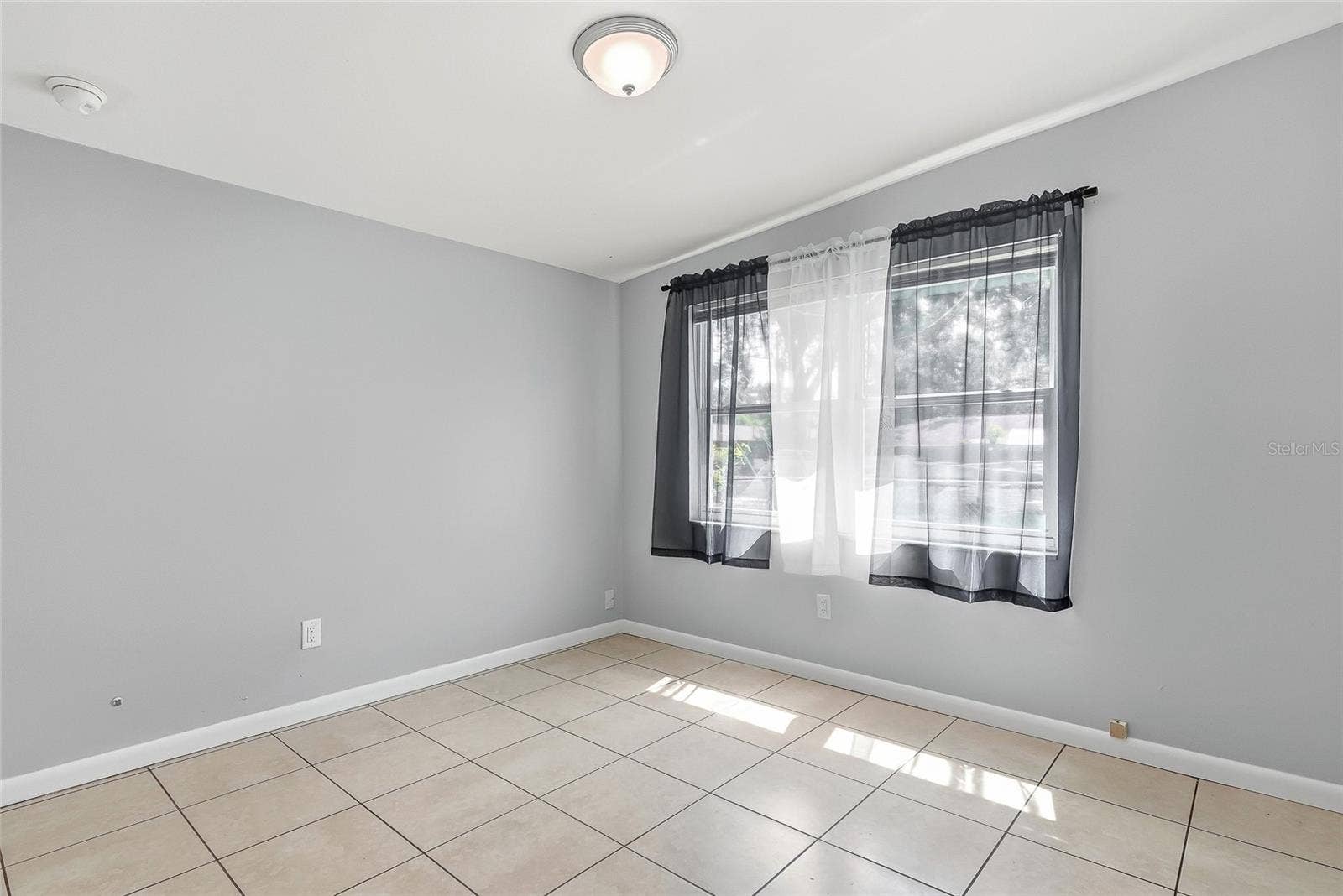 1408 E 140TH AVENUE, Tampa, FL 33613 1408 E 140TH AVENUE, Tampa, FL 33613