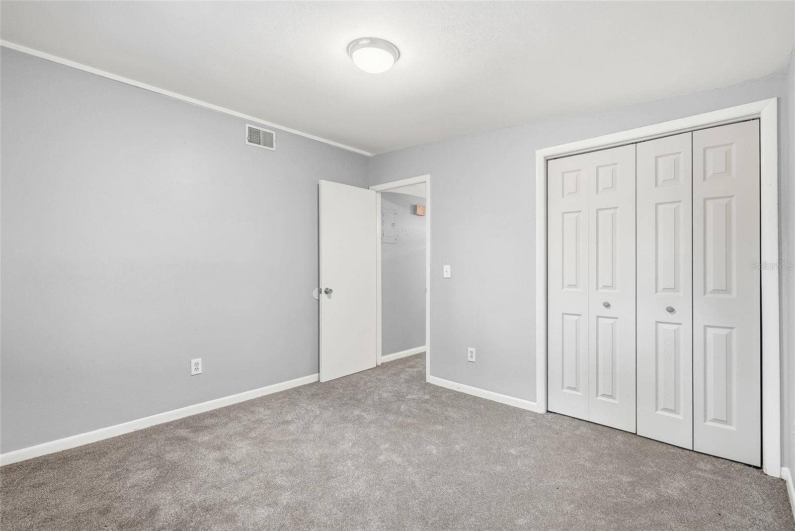 1408 E 140TH AVENUE, Tampa, FL 33613 1408 E 140TH AVENUE, Tampa, FL 33613