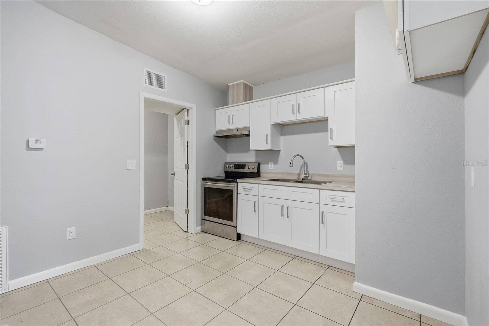 1408 E 140TH AVENUE, Tampa, FL 33613 1408 E 140TH AVENUE, Tampa, FL 33613