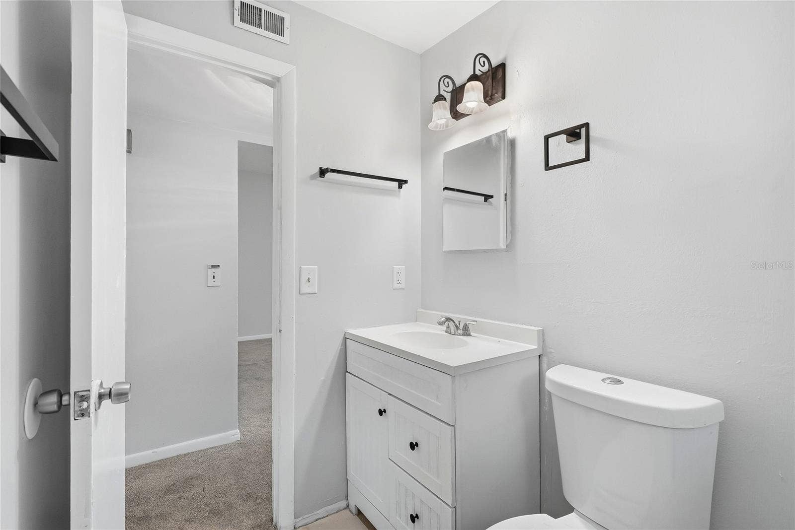 1408 E 140TH AVENUE, Tampa, FL 33613 1408 E 140TH AVENUE, Tampa, FL 33613