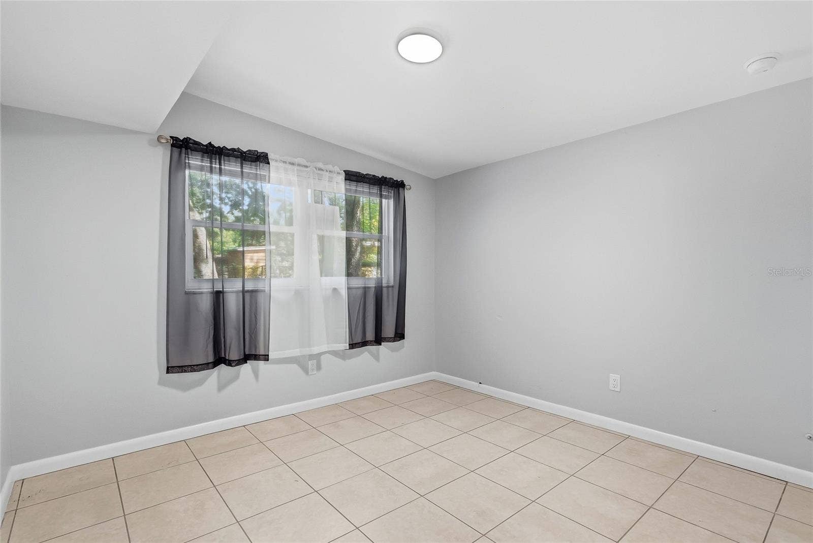 1408 E 140TH AVENUE, Tampa, FL 33613 1408 E 140TH AVENUE, Tampa, FL 33613