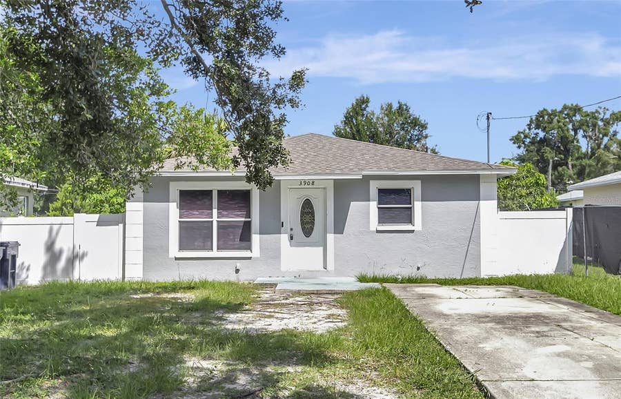 Property photo for 3908 E HENRY AVENUE, Tampa, FL