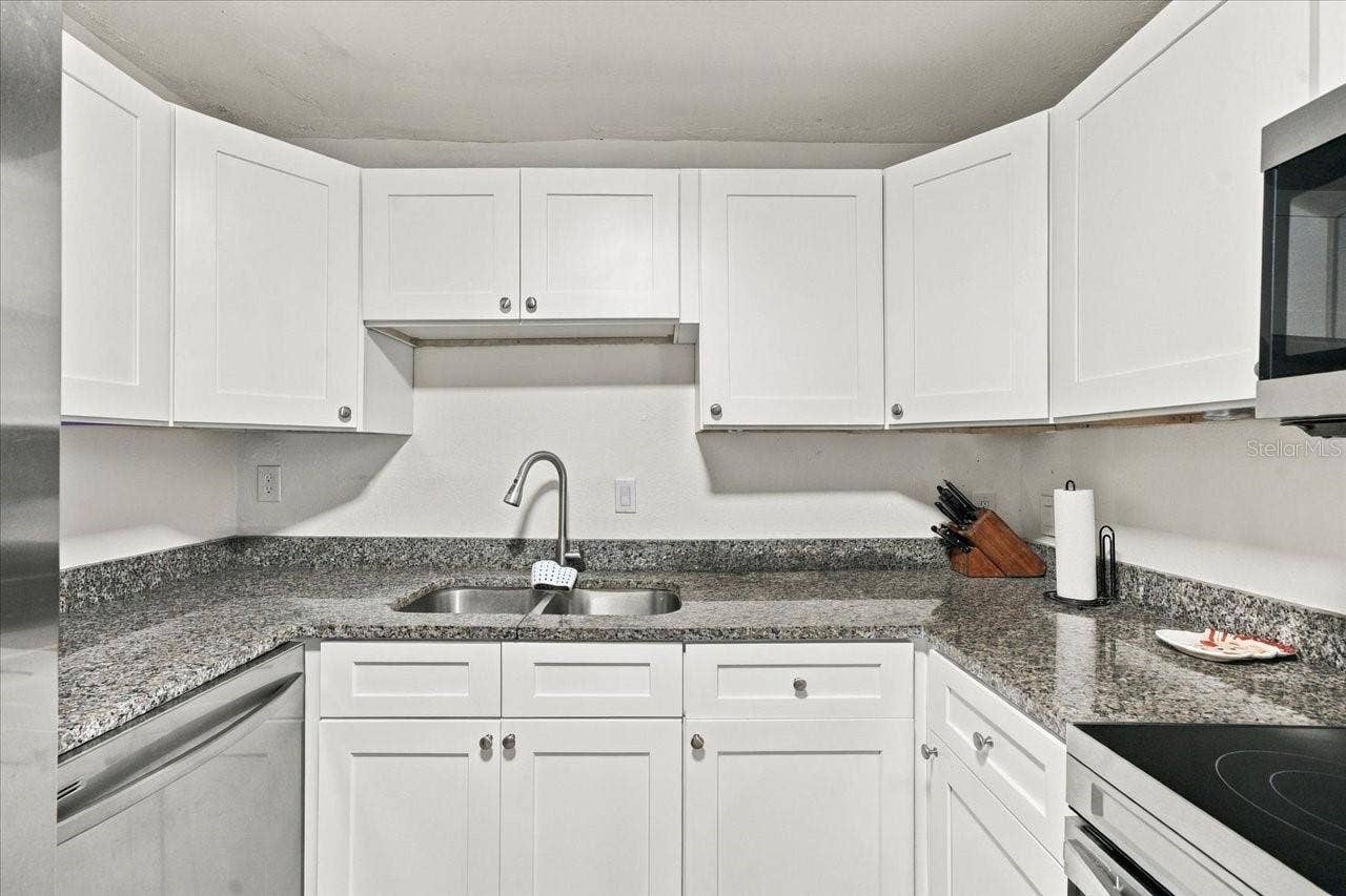 8223 GULF WAY, Hudson, FL 34667 8223 GULF WAY, Hudson, FL 34667
