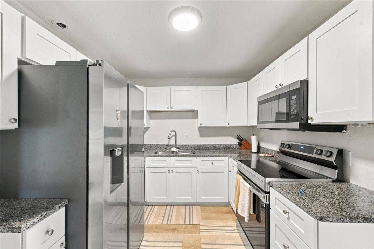 8223 GULF WAY, Hudson, FL 34667 8223 GULF WAY, Hudson, FL 34667
