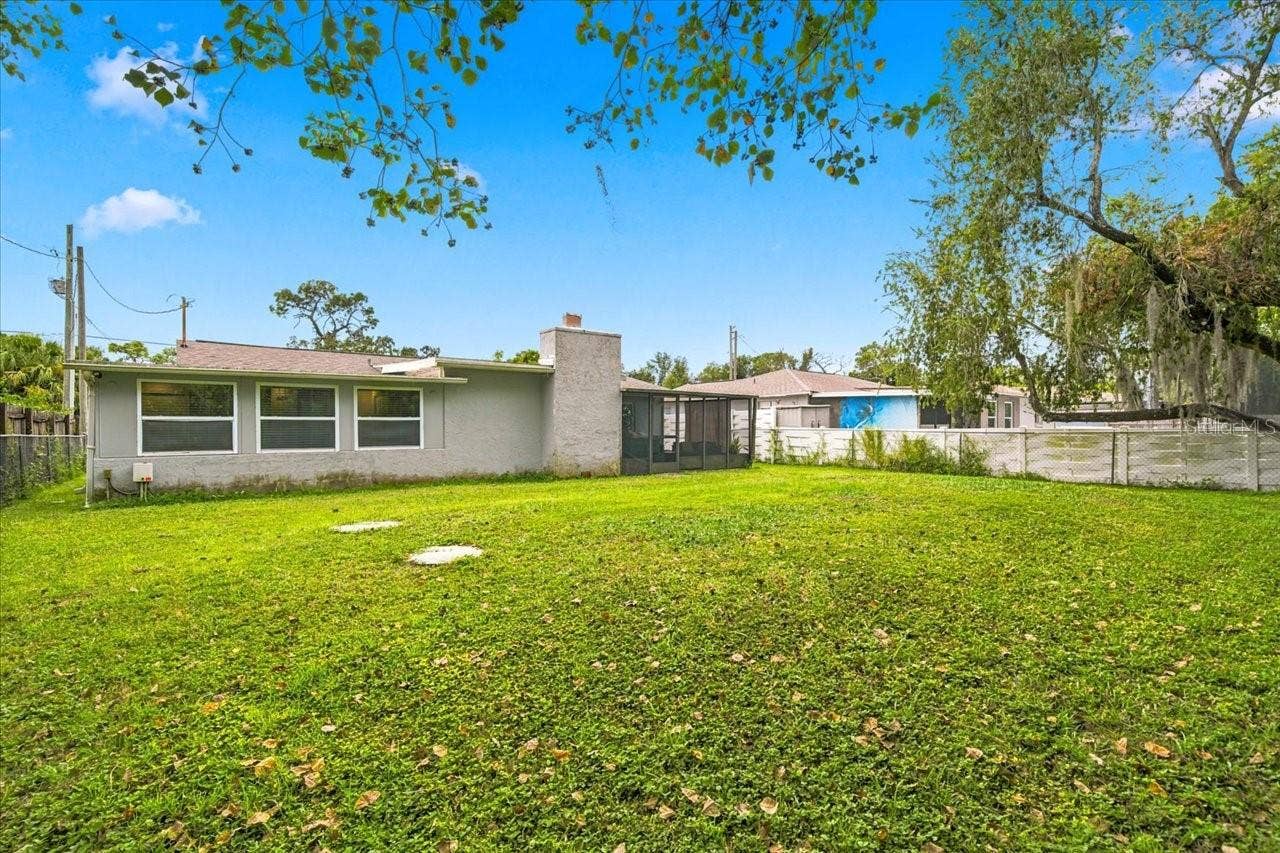 8223 GULF WAY, Hudson, FL 34667 8223 GULF WAY, Hudson, FL 34667