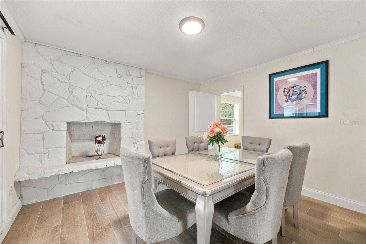 8223 GULF WAY, Hudson, FL 34667 Fireplace