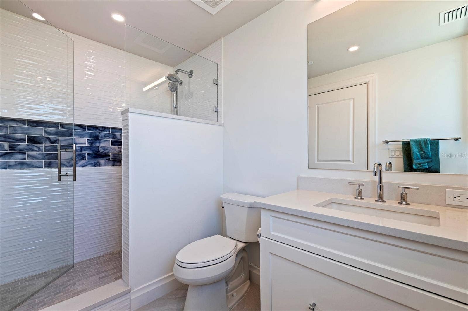 755 COLLANY ROAD, #408, Tierra Verde, FL 33715