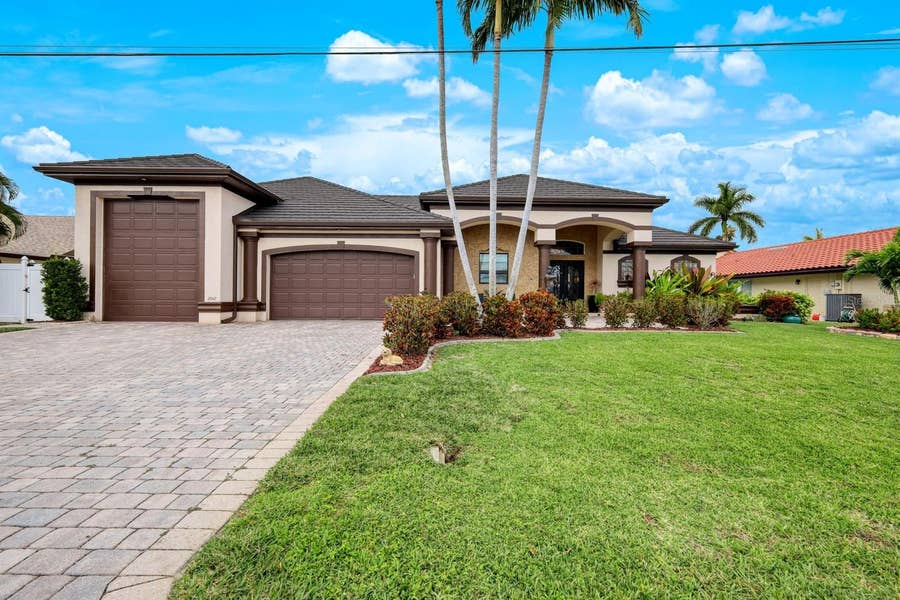 Property photo for 2047 SE 28TH TERRACE, Cape Coral, FL