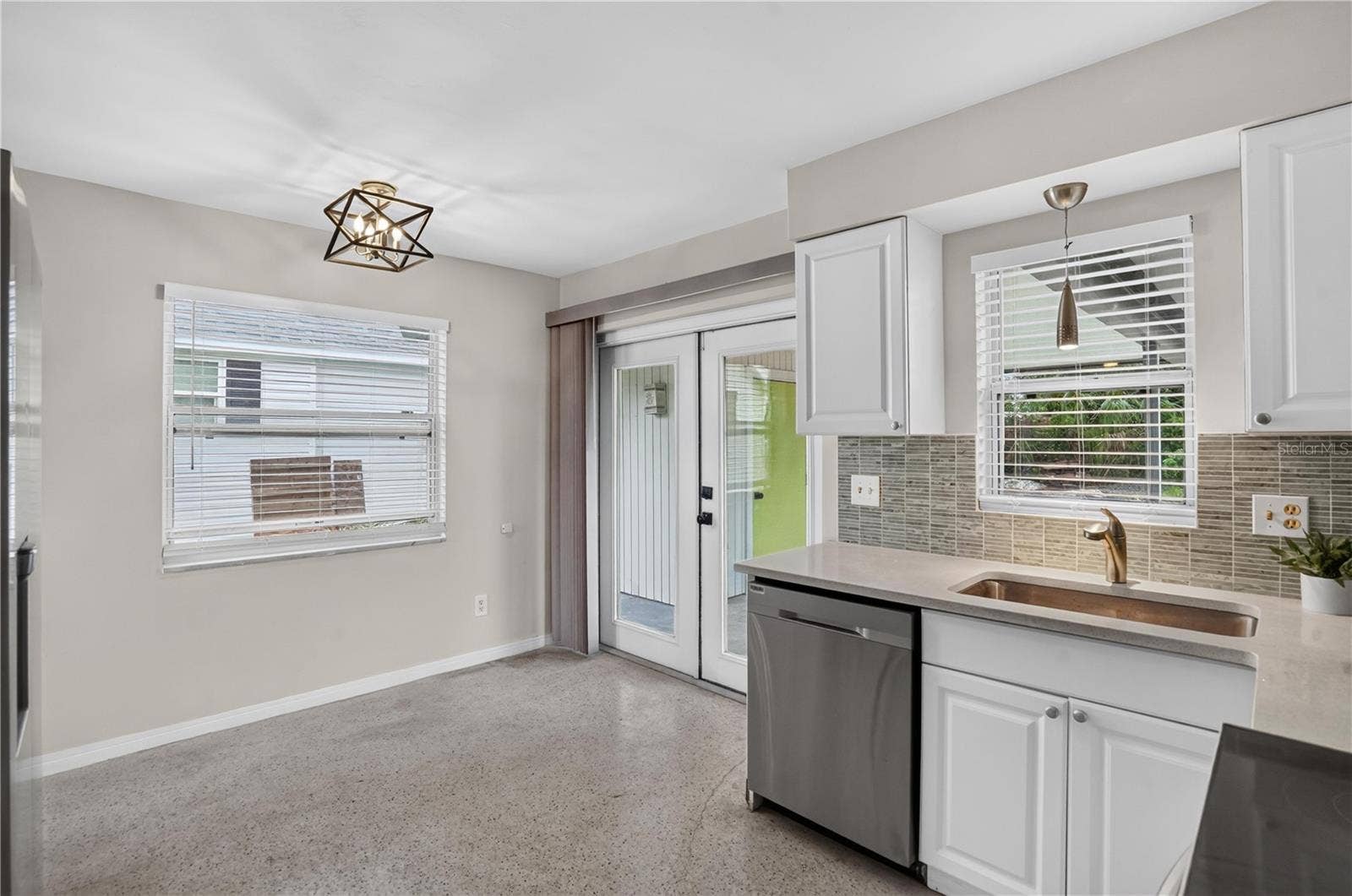 5214 15TH AVENUE S, Gulfport, FL 33707 5214 15TH AVENUE S, Gulfport, FL 33707