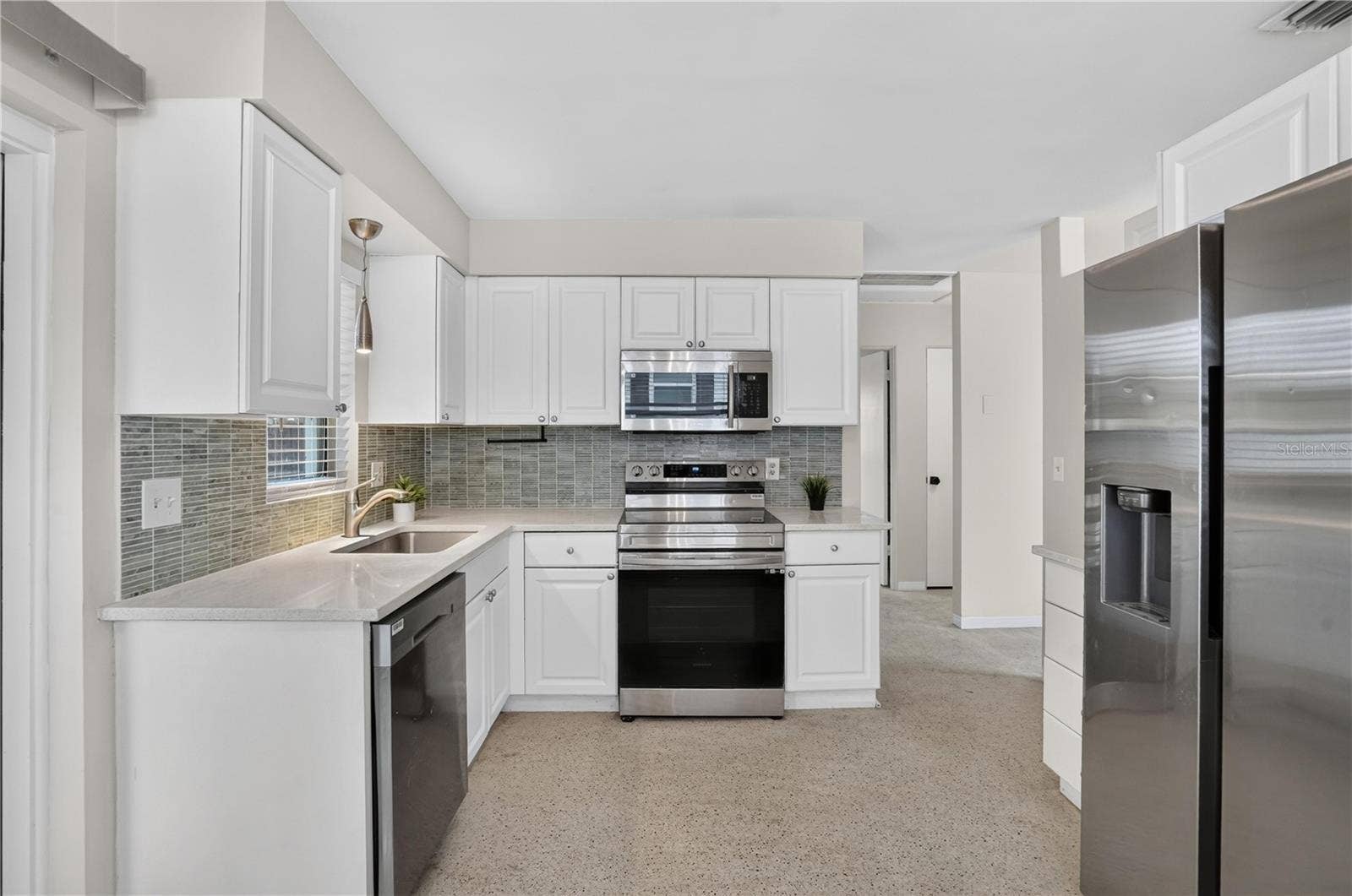 5214 15TH AVENUE S, Gulfport, FL 33707 5214 15TH AVENUE S, Gulfport, FL 33707