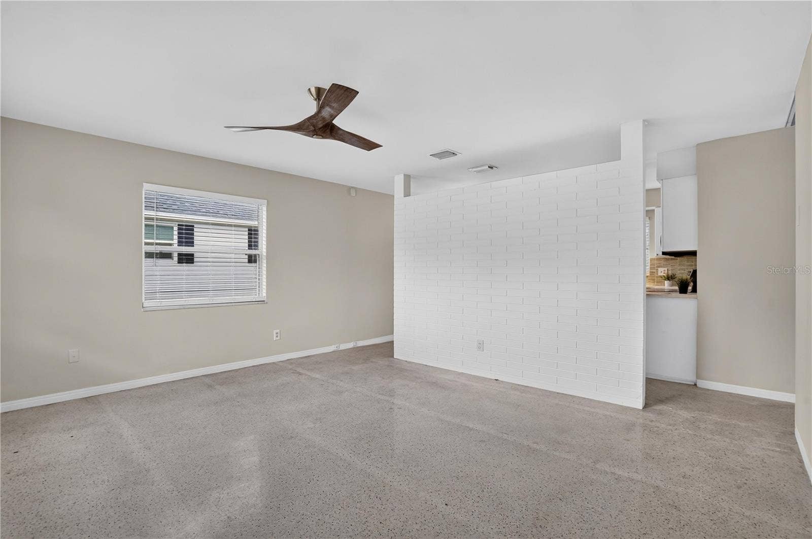 5214 15TH AVENUE S, Gulfport, FL 33707 5214 15TH AVENUE S, Gulfport, FL 33707