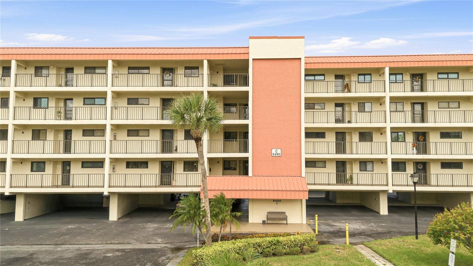Building C at Harbor Greens