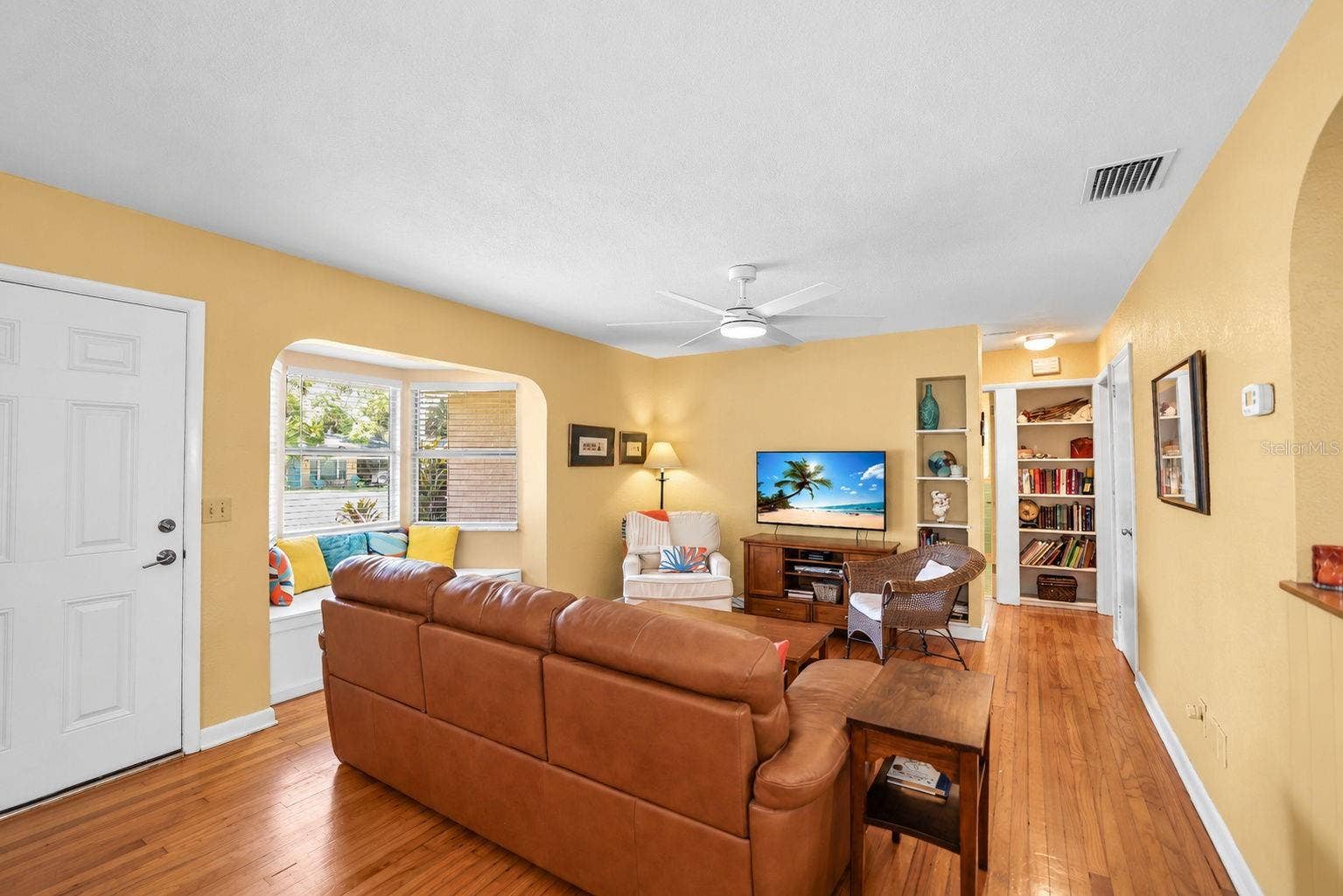 1725 SAN MATEO DRIVE, Dunedin, FL 34698 1725 SAN MATEO DRIVE, Dunedin, FL 34698
