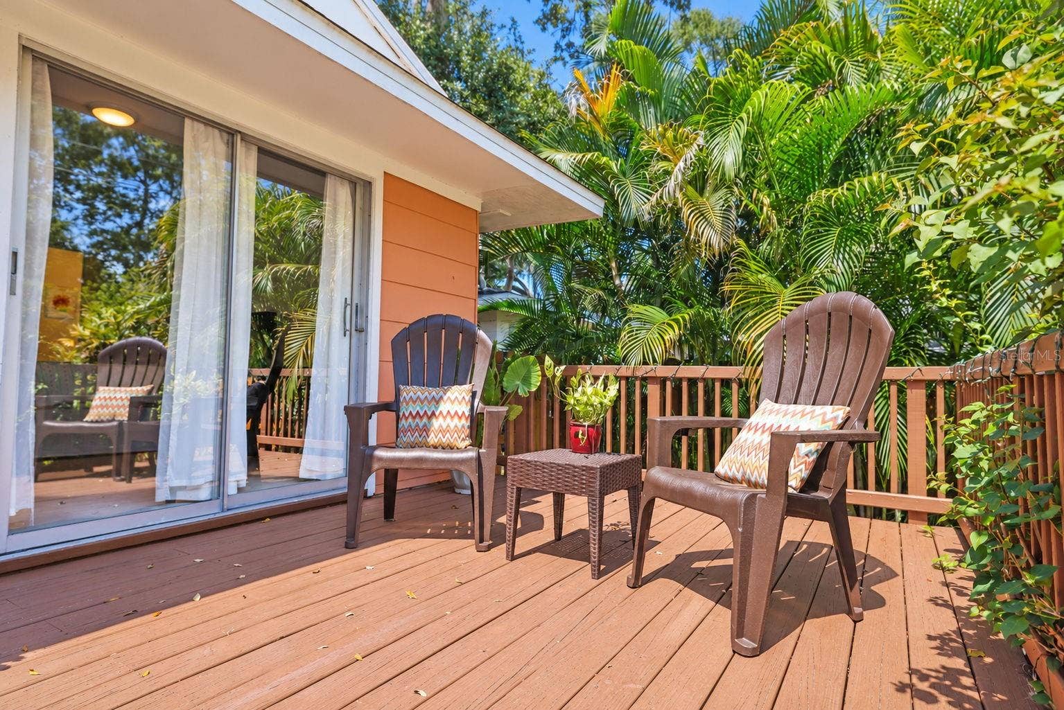 1725 SAN MATEO DRIVE, Dunedin, FL 34698 1725 SAN MATEO DRIVE, Dunedin, FL 34698