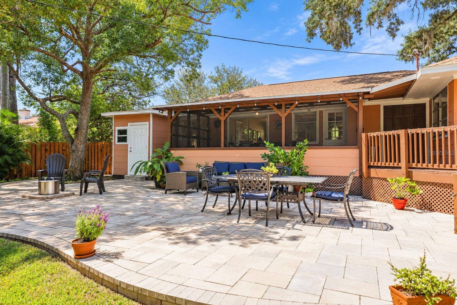 1725 SAN MATEO DRIVE, Dunedin, FL 34698 1725 SAN MATEO DRIVE, Dunedin, FL 34698