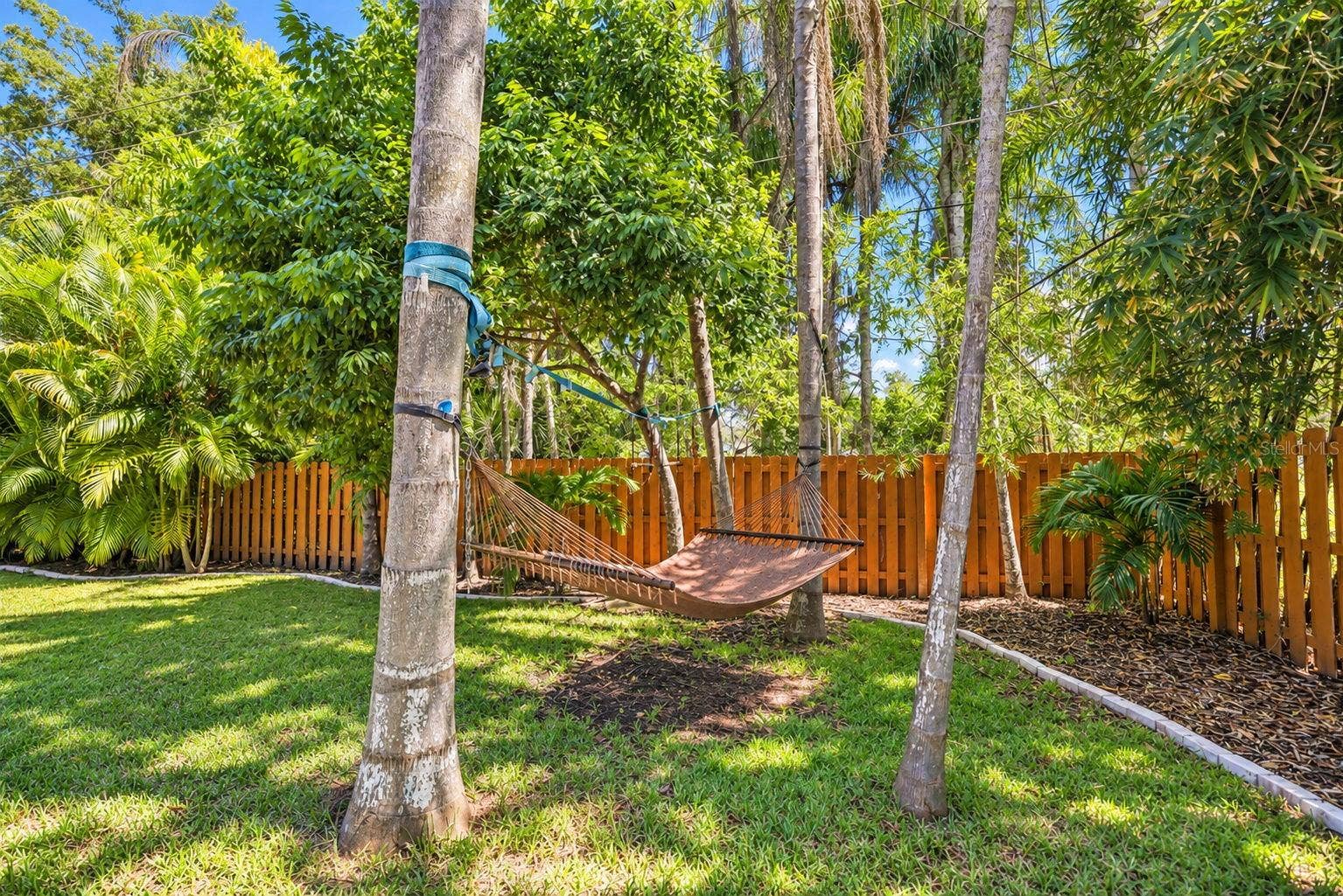 1725 SAN MATEO DRIVE, Dunedin, FL 34698 1725 SAN MATEO DRIVE, Dunedin, FL 34698