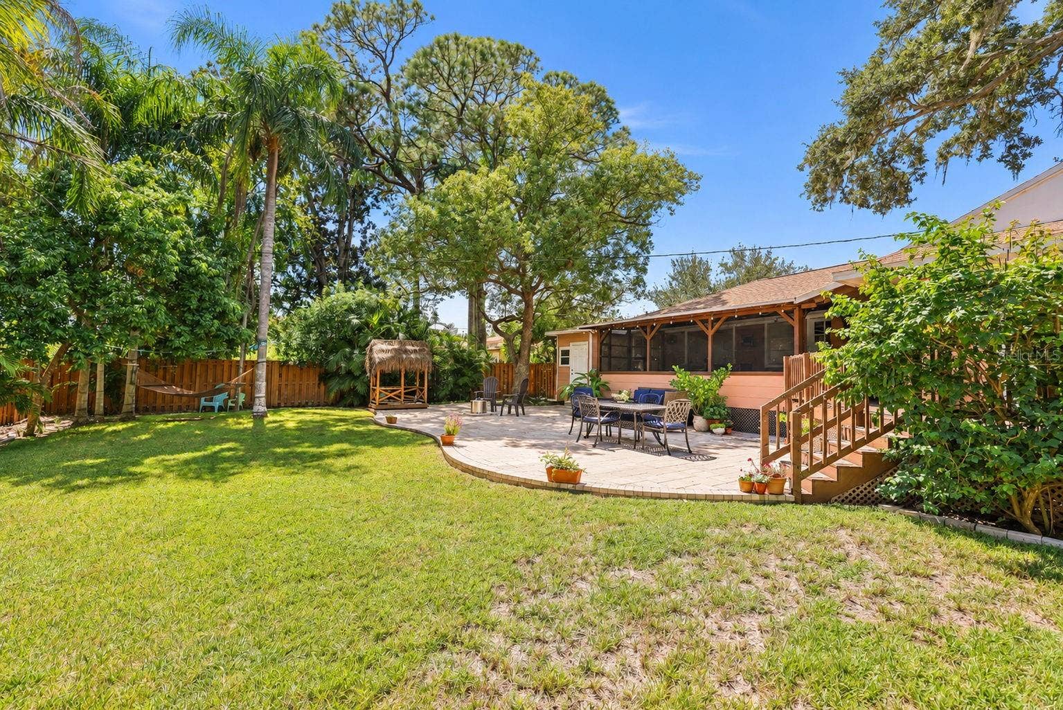 1725 SAN MATEO DRIVE, Dunedin, FL 34698 1725 SAN MATEO DRIVE, Dunedin, FL 34698